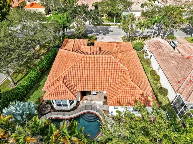 $770,000 | 5252 Northwest 51st Street, Coconut Creek, FL 33073