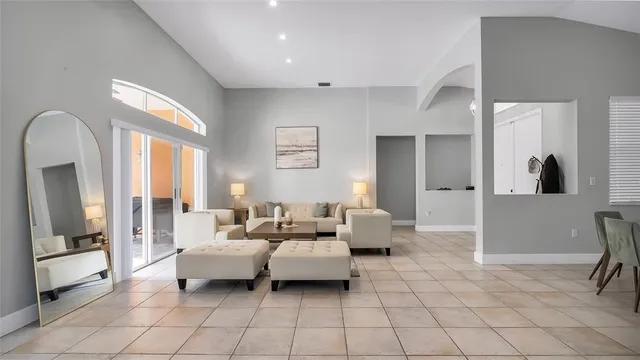 $770,000 | 5252 Northwest 51st Street, Coconut Creek, FL 33073