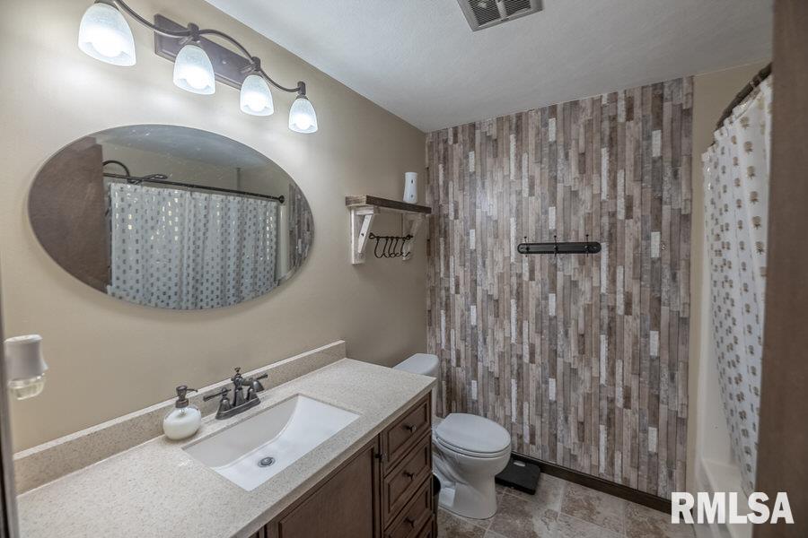 5014 South Whittingham Cove Mapleton, IL 61547 - Photo 23 of 42