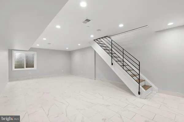 $3,700 | 873 Moyer Street, Philadelphia, PA 19125