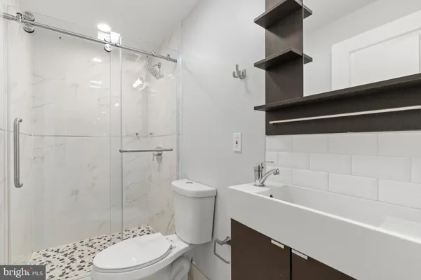 $3,700 | 873 Moyer Street, Philadelphia, PA 19125