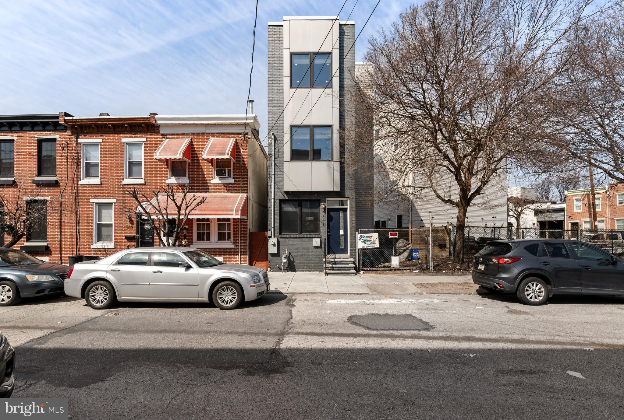 873 Moyer Street Philadelphia, PA 19125 - Photo 2 of 38