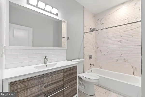 $3,700 | 873 Moyer Street, Philadelphia, PA 19125