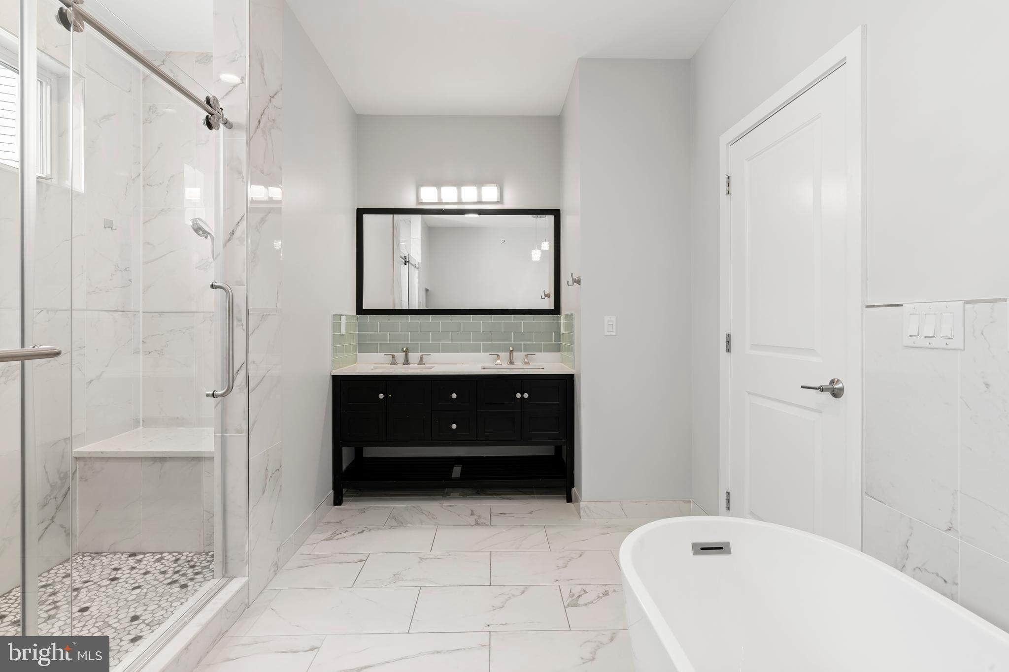 873 Moyer Street Philadelphia, PA 19125 - Photo 34 of 38