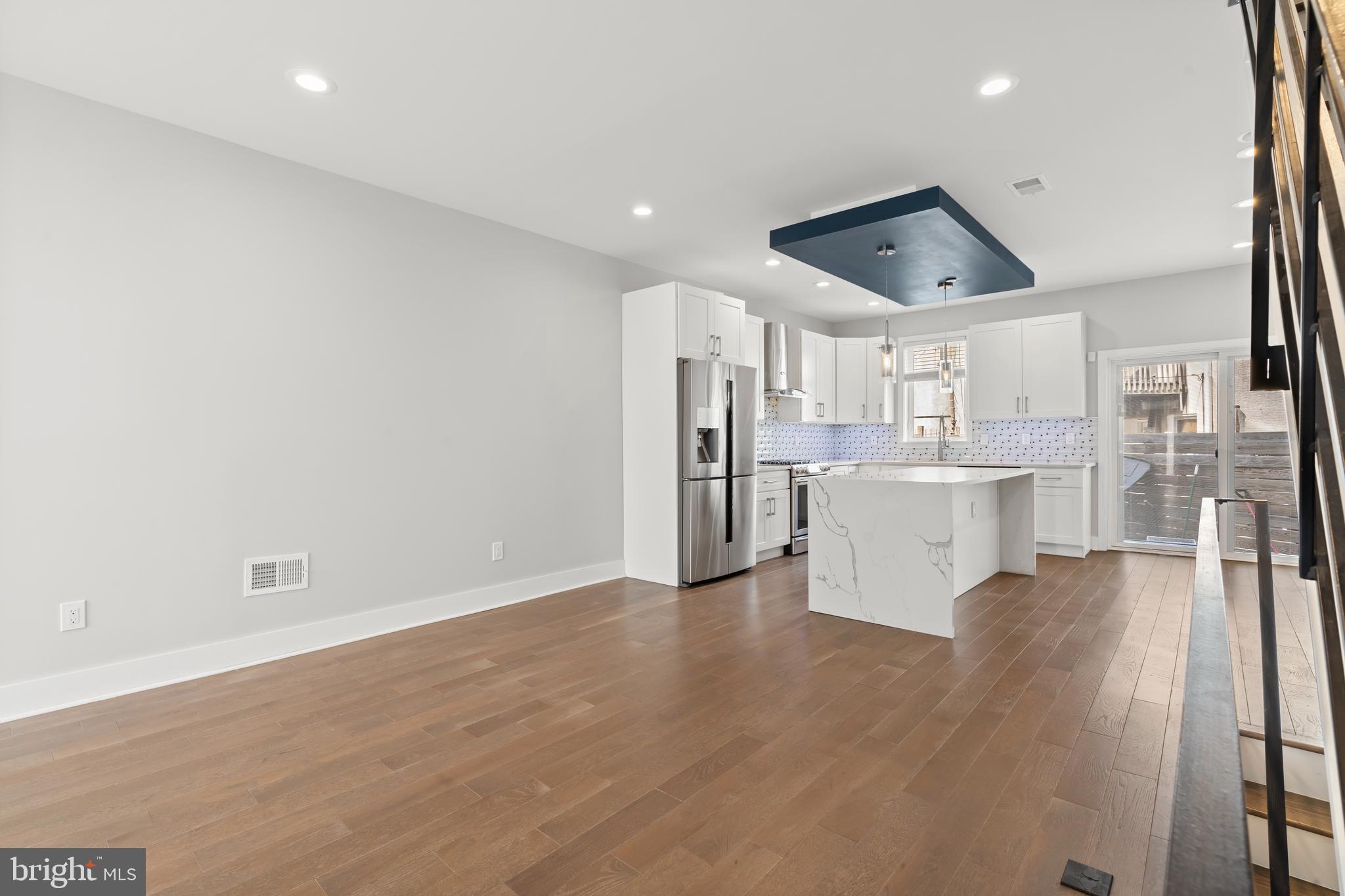 873 Moyer Street Philadelphia, PA 19125 - Photo 9 of 38