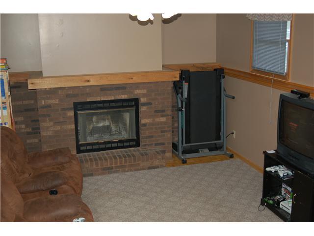 9846 High Point Road Thornville, OH 43076 - Photo 4 of 8