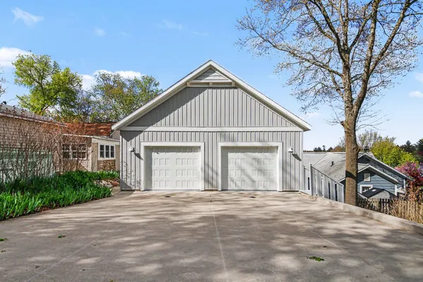 $750,000 | 6747 Kitson Drive Northeast, Rockford, MI 49341