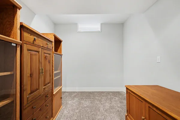 $750,000 | 6747 Kitson Drive Northeast, Rockford, MI 49341