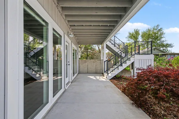 $750,000 | 6747 Kitson Drive Northeast, Rockford, MI 49341