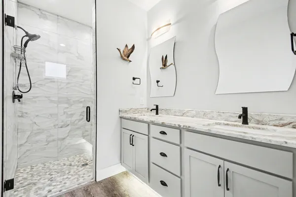 $750,000 | 6747 Kitson Drive Northeast, Rockford, MI 49341