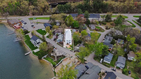 $750,000 | 6747 Kitson Drive Northeast, Rockford, MI 49341