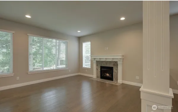 $3,998 | 10912 33rd Place Northeast, Lake Stevens, WA 98258