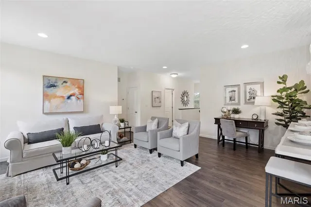 $299,900 | 2 Aspen At Winding Meadows, Fenton, MO 63026