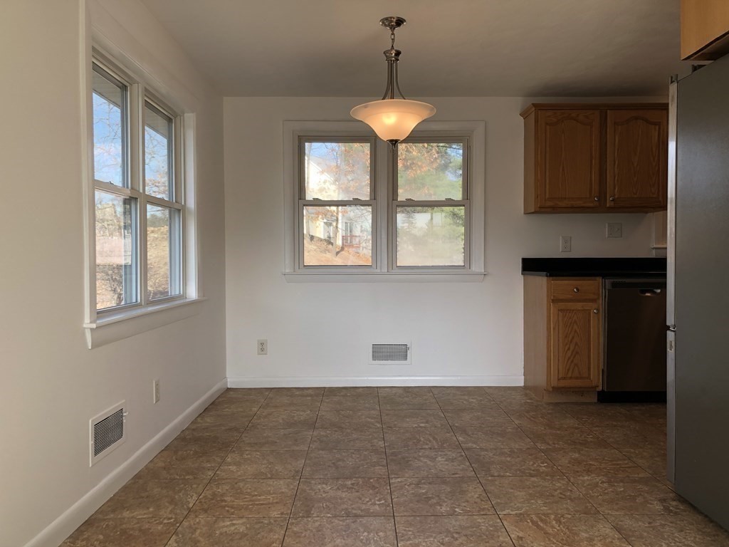 13 Phillip Road Billerica, MA 01821 - Photo 14 of 18 Gallery Image 14