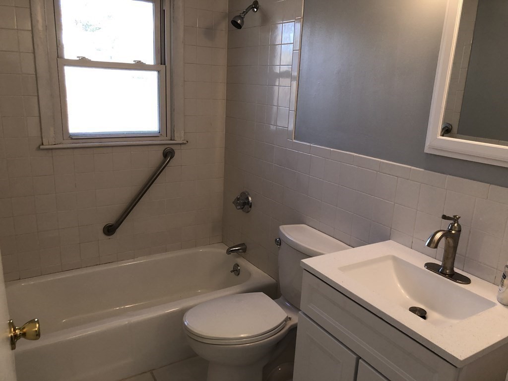 13 Phillip Road Billerica, MA 01821 - Photo 15 of 18 Gallery Image 15