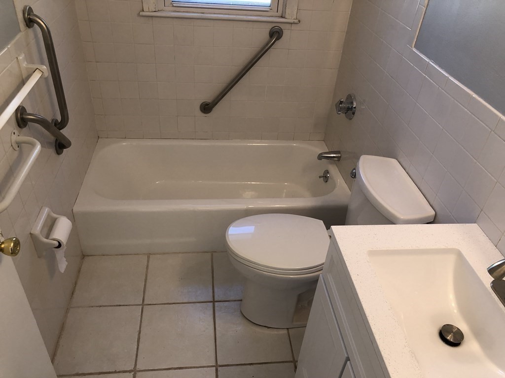 13 Phillip Road Billerica, MA 01821 - Photo 16 of 18 Gallery Image 16