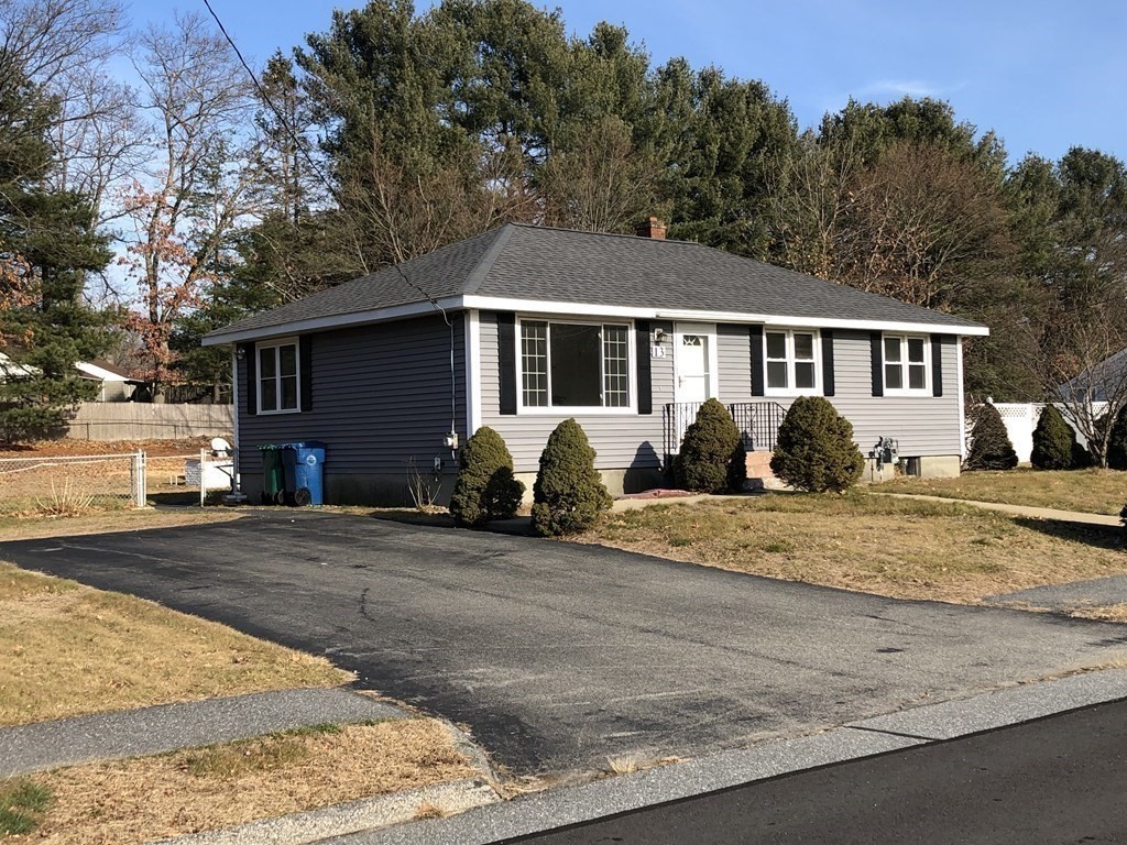 13 Phillip Road Billerica, MA 01821 - Photo 3 of 18 Gallery Image 3