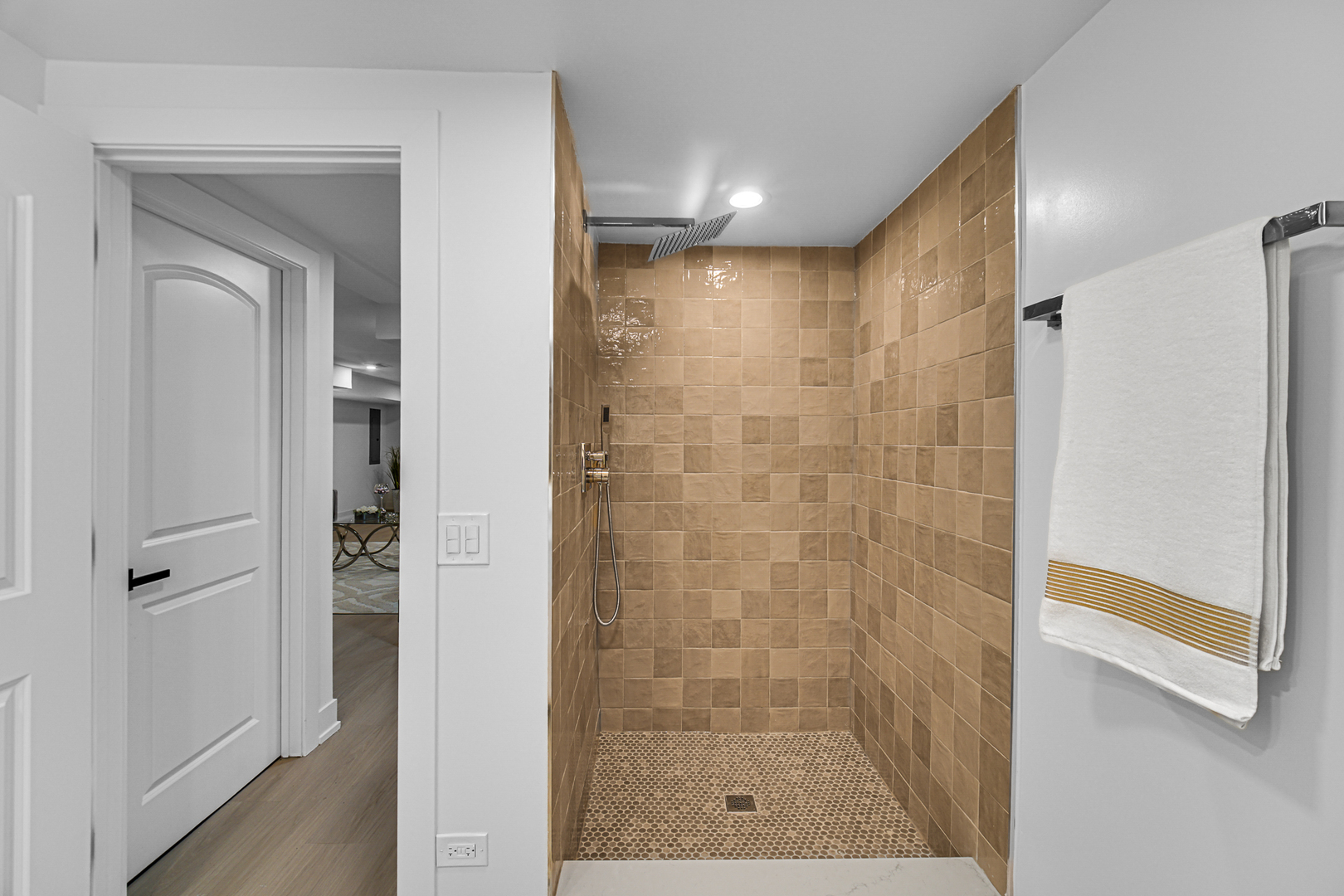 232 Kilpatrick Avenue Wilmette, IL 60091 - Photo 17 of 22 Gallery Image 17