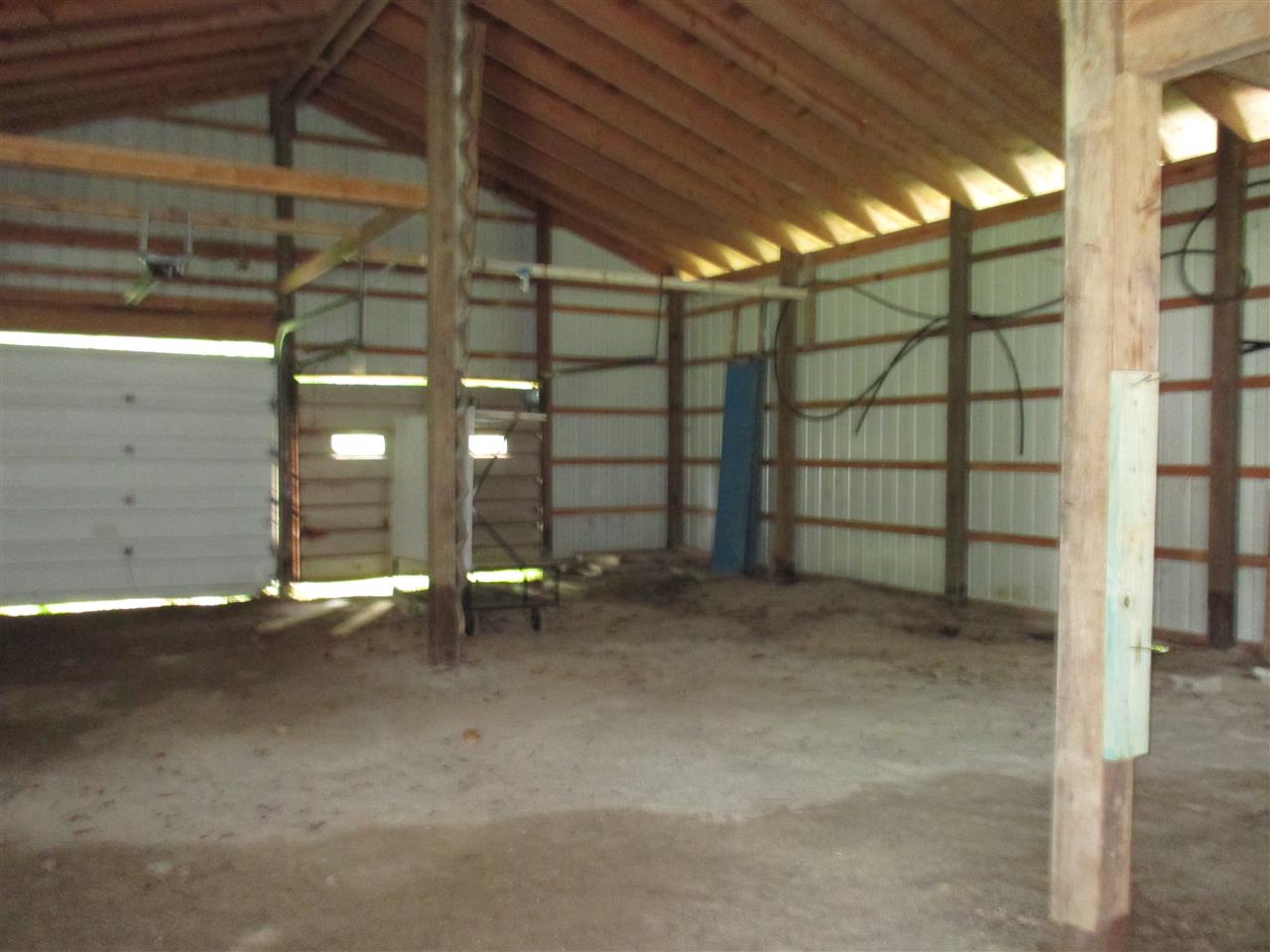 441 West Division Road Huntington, IN 46750 - Photo 15 of 25 Gallery Image 15