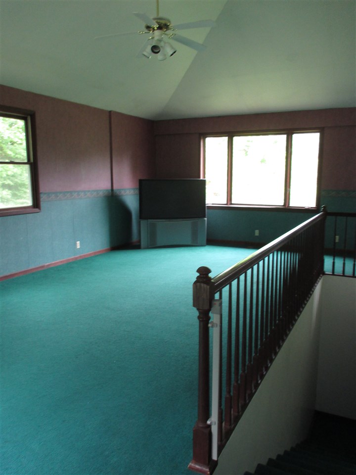 441 West Division Road Huntington, IN 46750 - Photo 8 of 25 Gallery Image 8