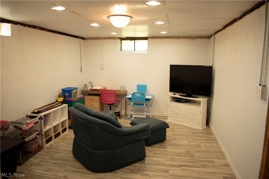 34435 Pettibone Road Solon, OH 44139 - Photo 24 of 30 Basement office or playroom