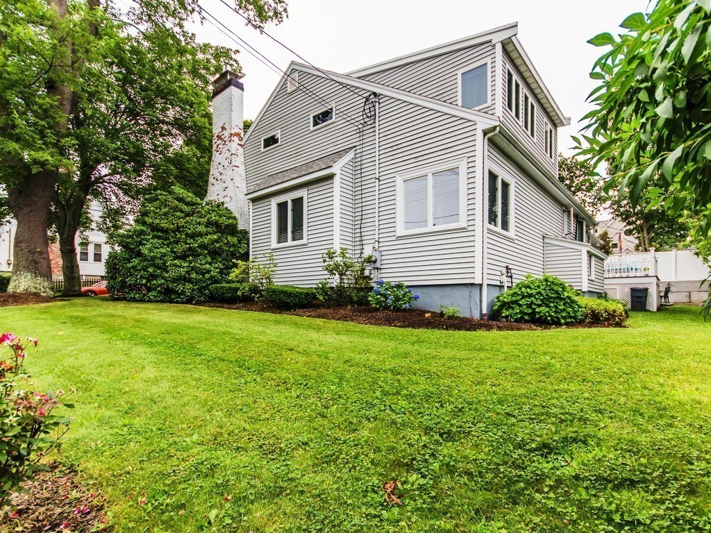 91 Mayflower Road Quincy, MA 02171 - Photo 3 of 30 Gallery Image 3