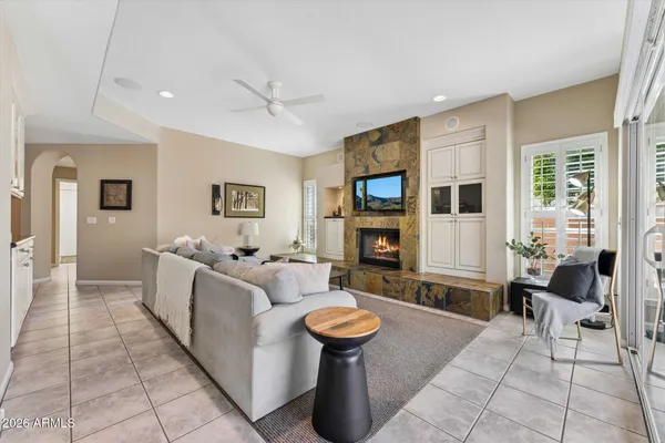 $664,900 | 902 East Mescal Street, Phoenix, AZ 85020