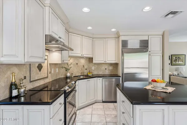 $664,900 | 902 East Mescal Street, Phoenix, AZ 85020