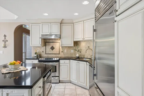 $664,900 | 902 East Mescal Street, Phoenix, AZ 85020