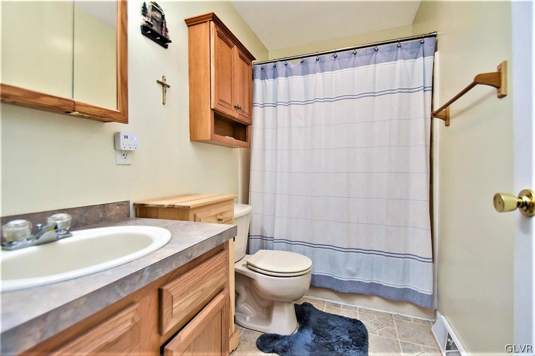 140 Valley Road West Kunkletown, PA 18058 - Photo 33 of 37 Gallery Image 33