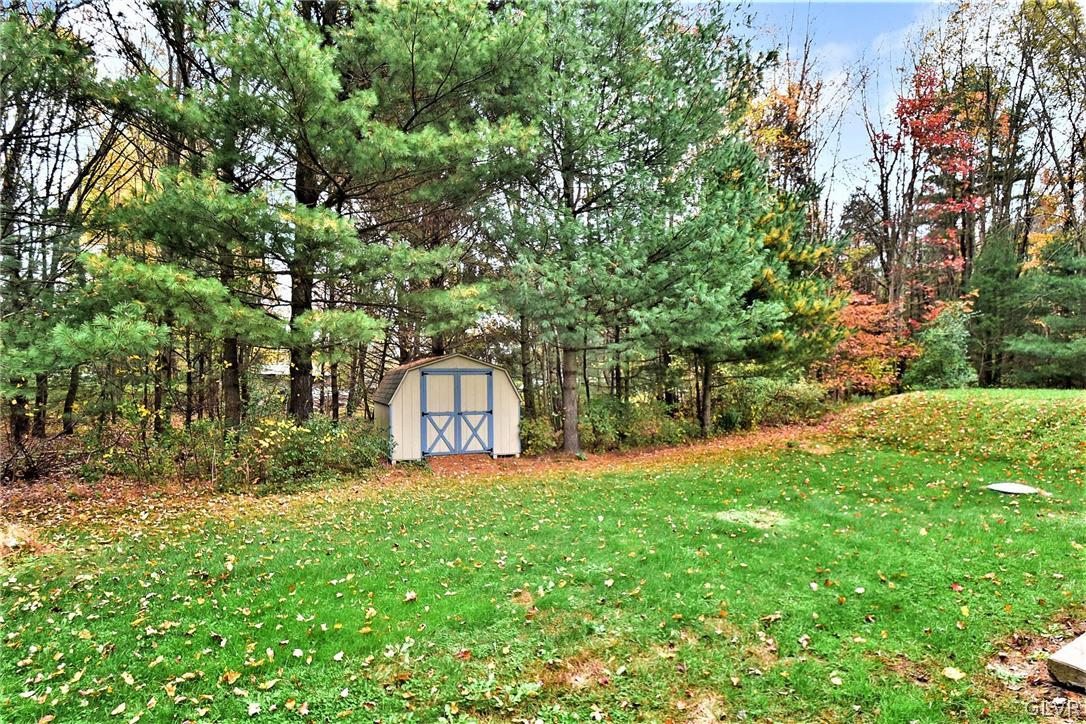 140 Valley Road West Kunkletown, PA 18058 - Photo 8 of 37 Gallery Image 8