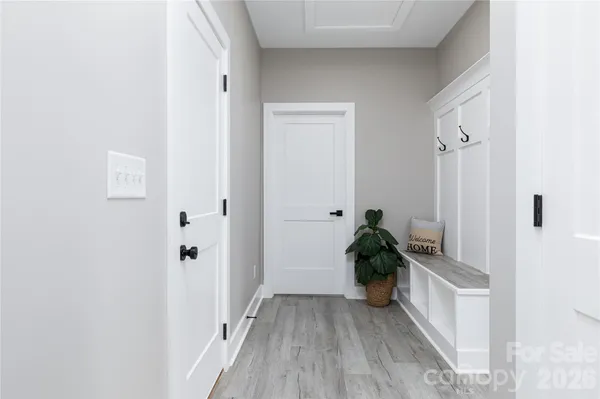 $359,000 | 1949 Colonial Lane, Hickory, NC 28601