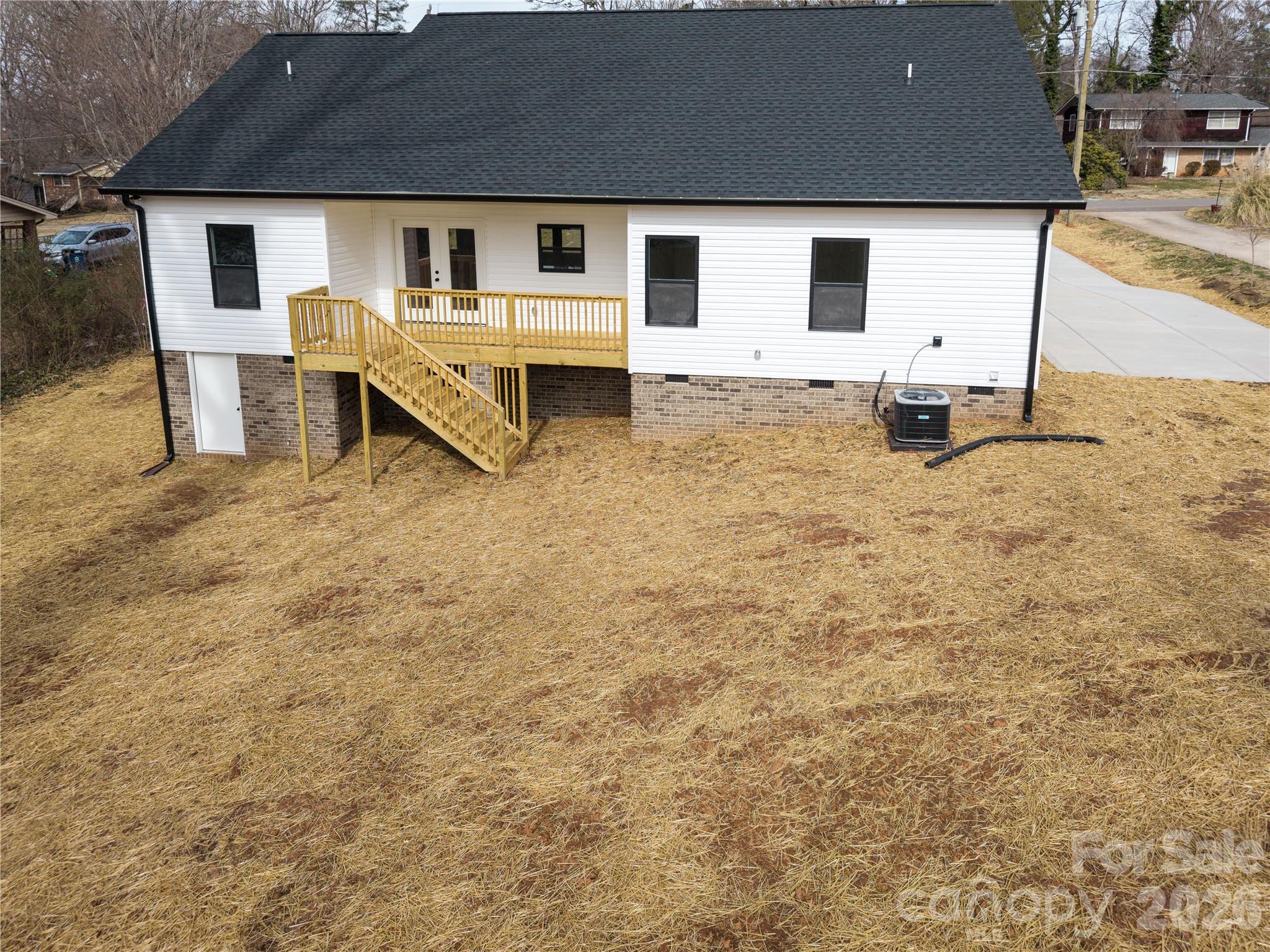 1949 Colonial Lane Hickory, NC 28601 - Photo 17 of 20