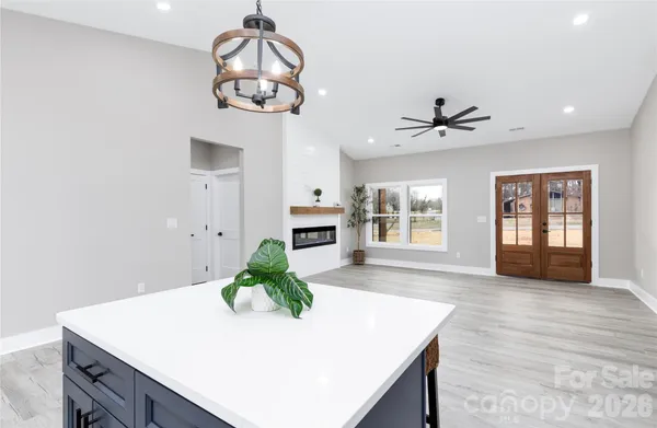 $359,000 | 1949 Colonial Lane, Hickory, NC 28601