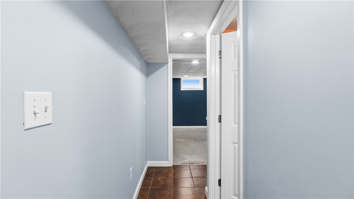 339 George Arden Avenue Warwick, RI 02886 - Photo 28 of 42