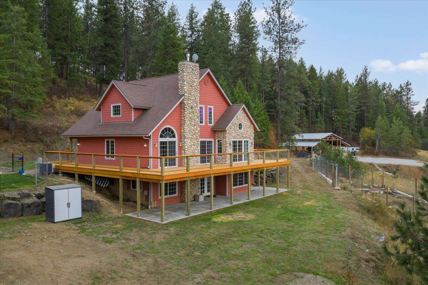 15612 East Farwell Road Spokane, WA 99217 - Photo 1 of 49