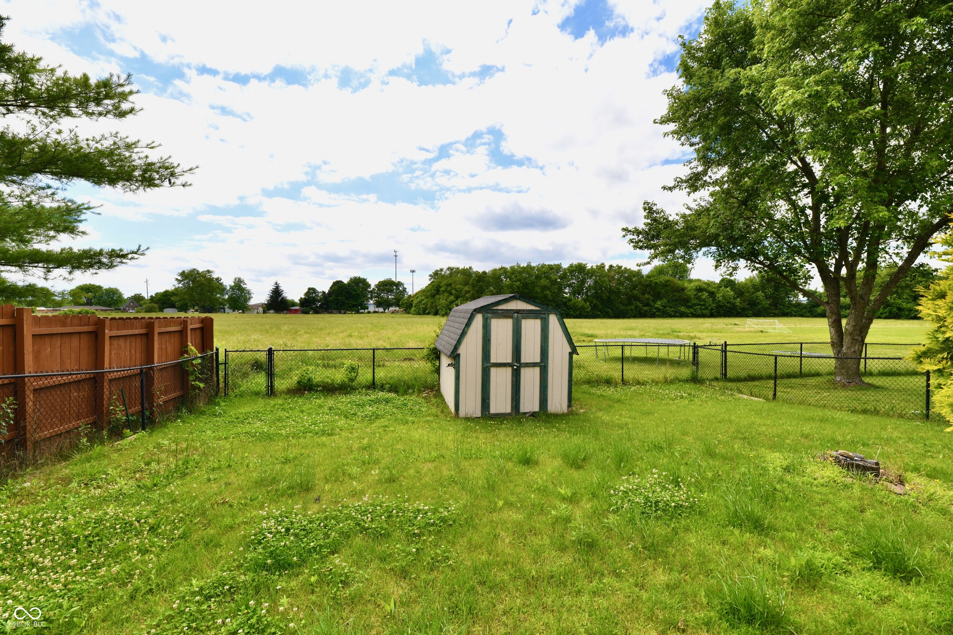 5302 Cliff Ridge Drive Indianapolis, IN 46217 - Photo 34 of 36