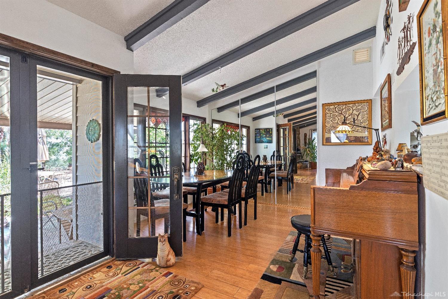 19247 Water Canyon Road Tehachapi, CA 93561 - Photo 4 of 46 Gallery Image 4