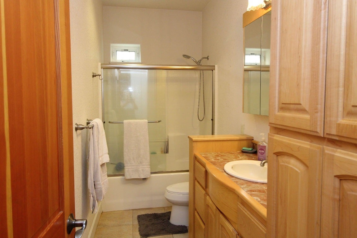 17025 Casper Road Weed, CA 96094 - Photo 12 of 22 Gallery Image 12