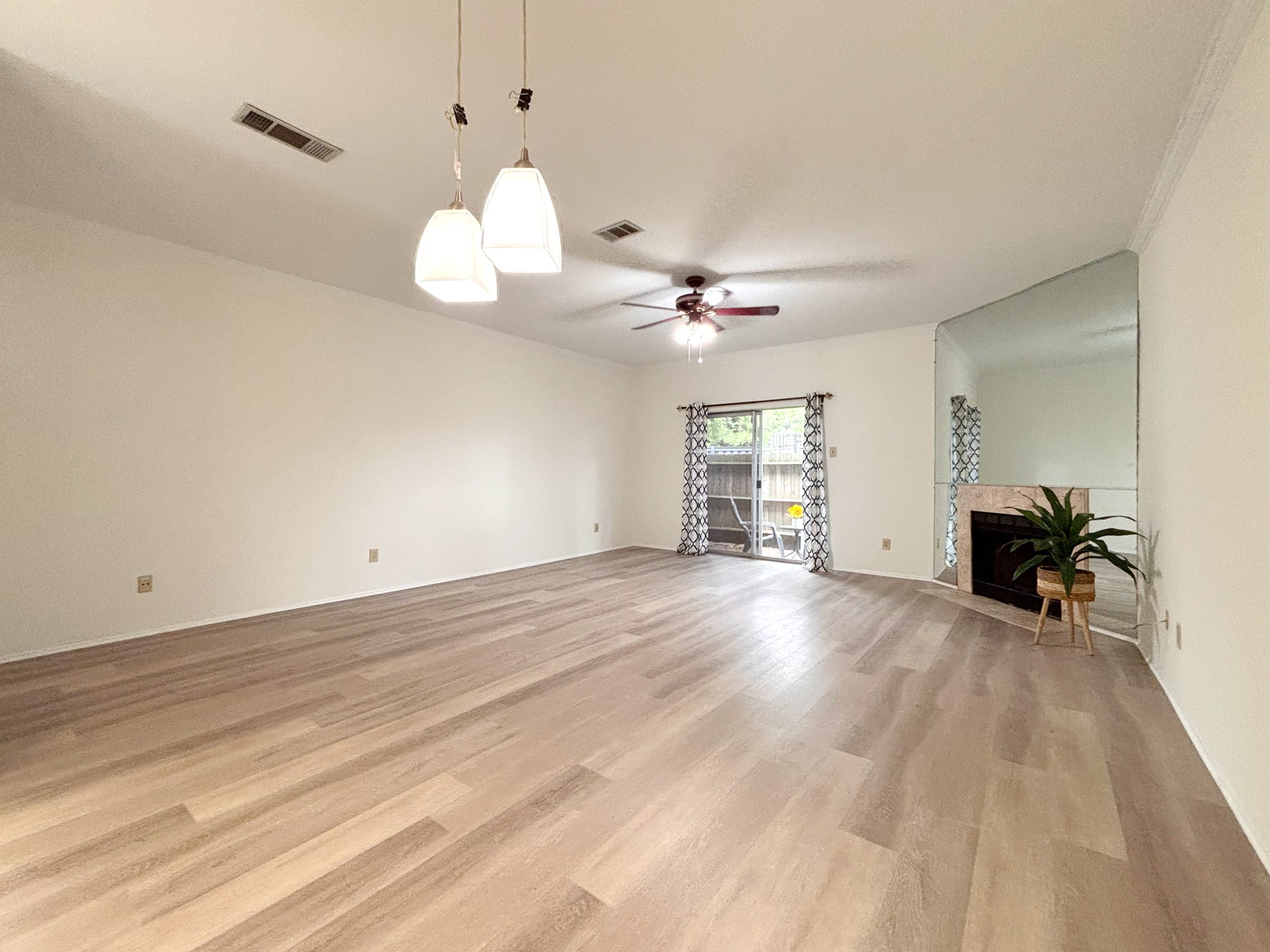 7797 Cambridge Street, Unit 7797 Houston, TX 77054 - Photo 2 of 13