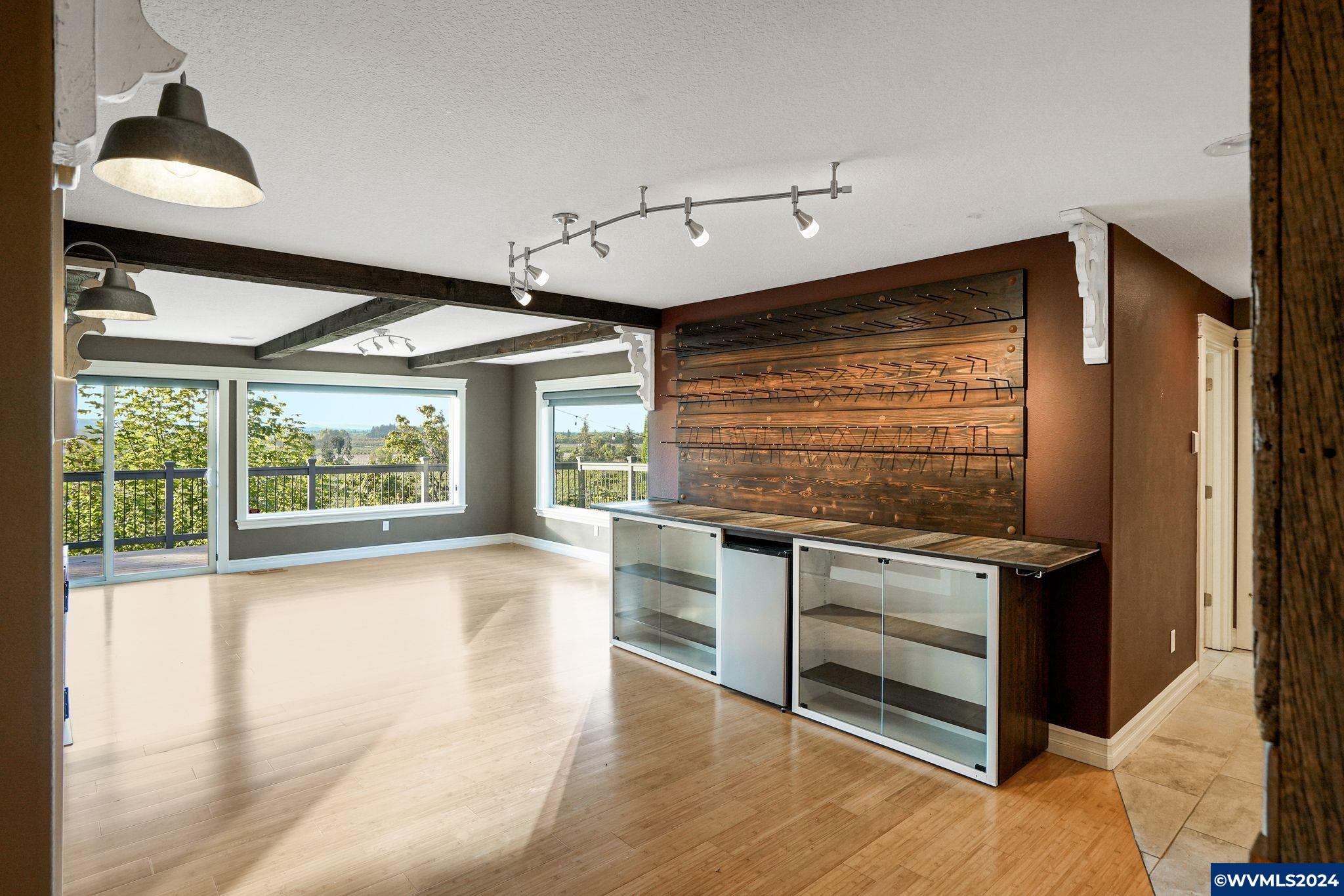 8425 Wheatland Road North Keizer, OR 97303 - Photo 11 of 50 Gallery Image 11