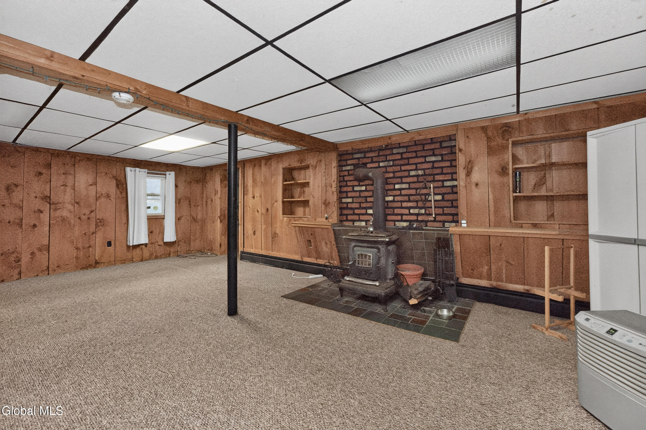 127 Dunsbach Ferry Road Colonie, NY 12047 - Photo 24 of 39 8 Familyroom 4