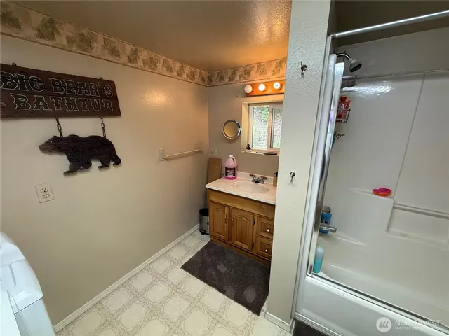 a view of a hallway with workspace