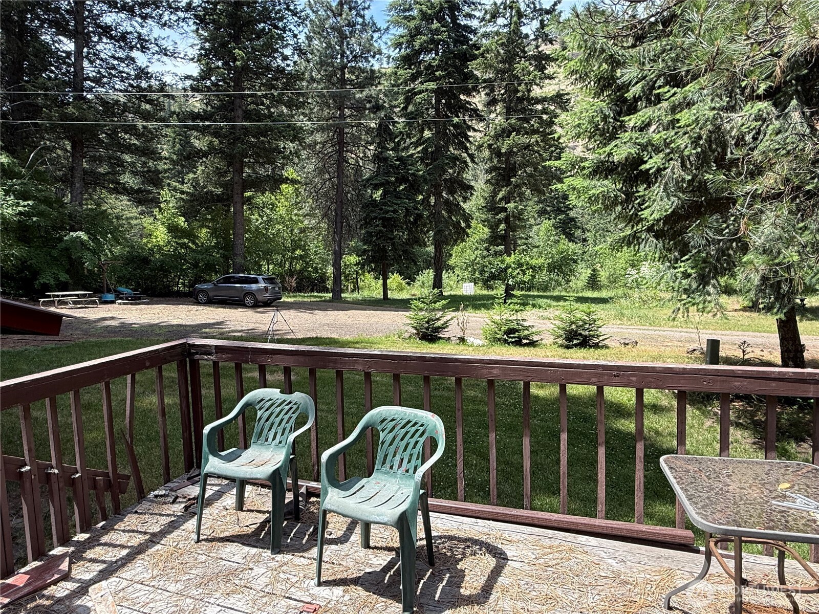 111 Tamarack Lane Dayton, WA 99328 - Photo 34 of 38 a view of a chair and table on the deck