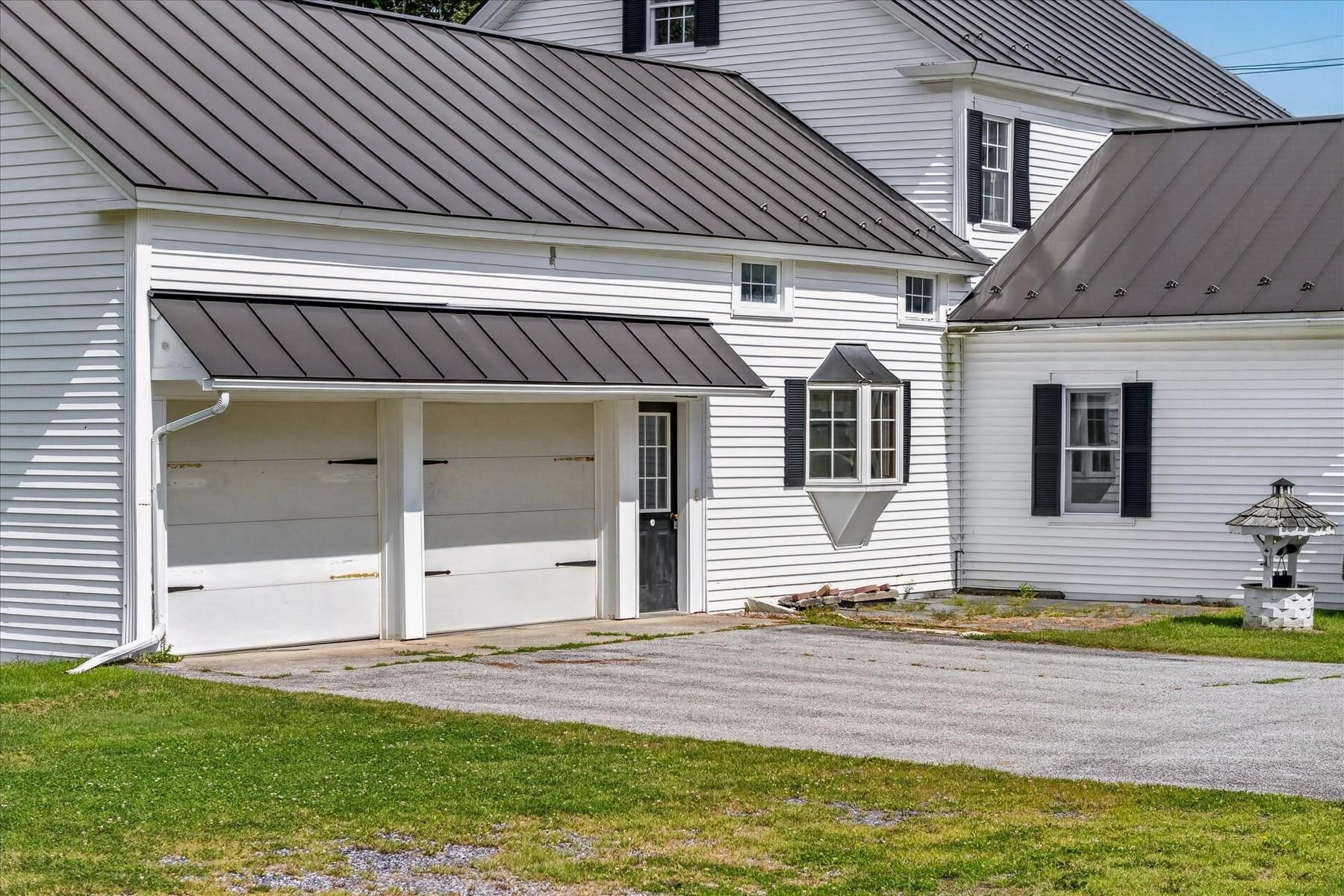 2279 North Grove Street Rutland Town, VT 05701 - Photo 6 of 58 Gallery Image 6