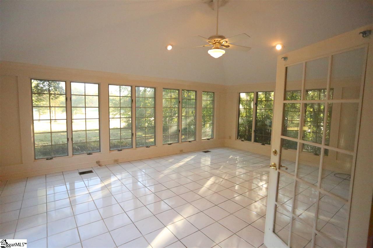 409 Foot Hills Road Greenville, SC 29617 - Photo 15 of 36 Gallery Image 15