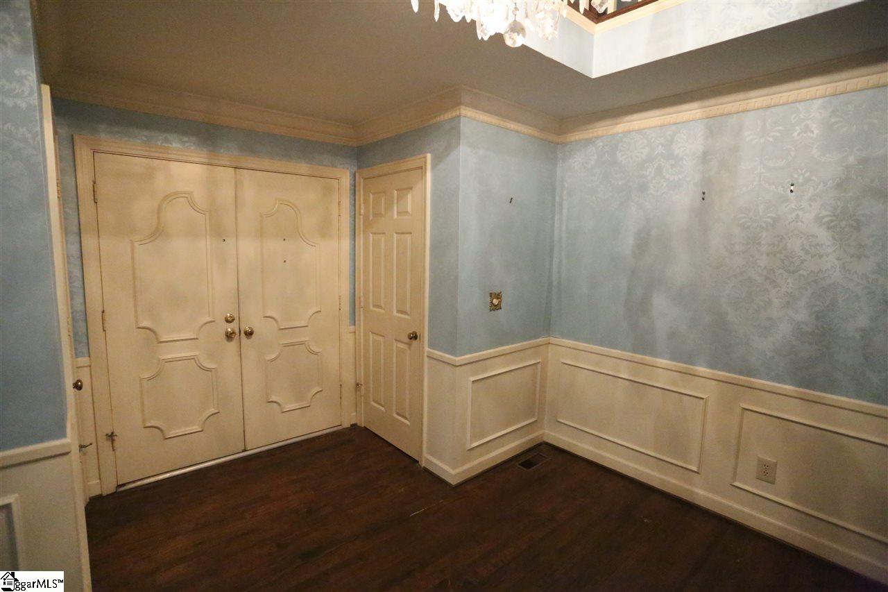 409 Foot Hills Road Greenville, SC 29617 - Photo 7 of 36 Gallery Image 7