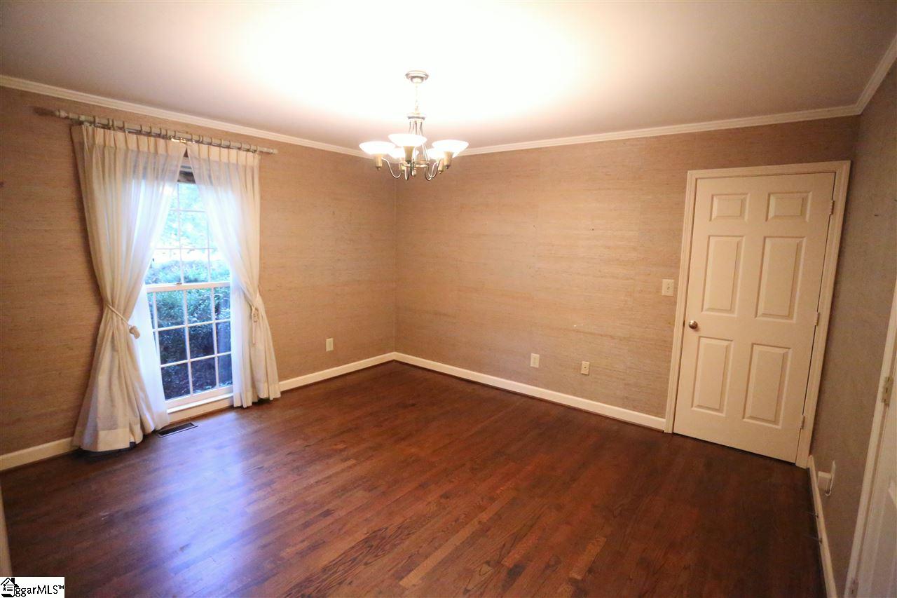 409 Foot Hills Road Greenville, SC 29617 - Photo 9 of 36 Gallery Image 9