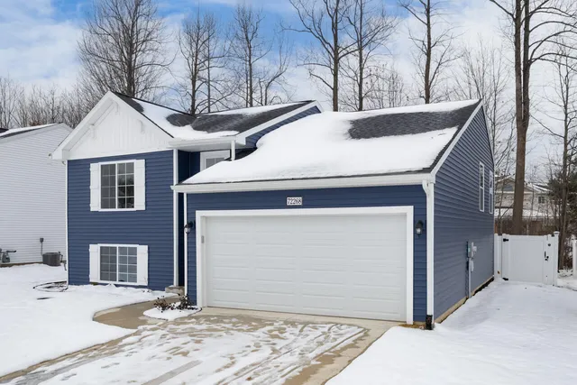 $350,000 | 72268 Beacon Court, South Haven, MI 49090