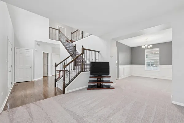 $485,000 | 11155 Ohio Street, Crown Point, IN 46307